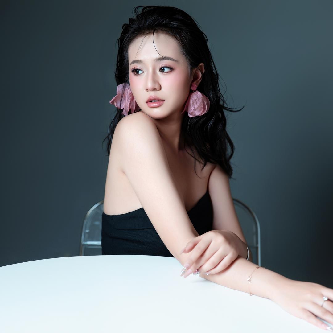 反过来是han涵涵.
