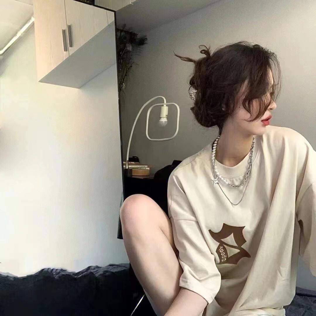 衣衫尽丝