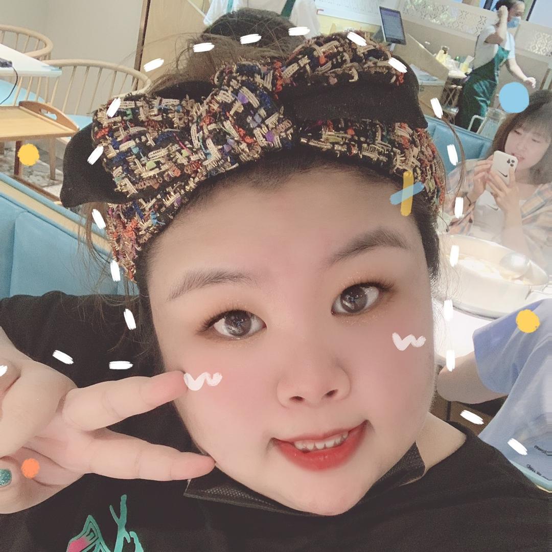 权丢丢就爱吃火锅