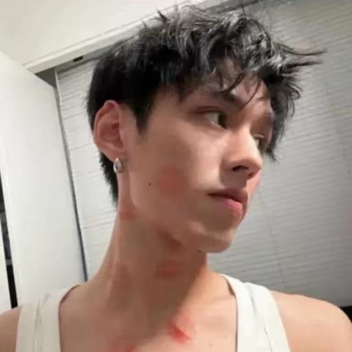 星云.