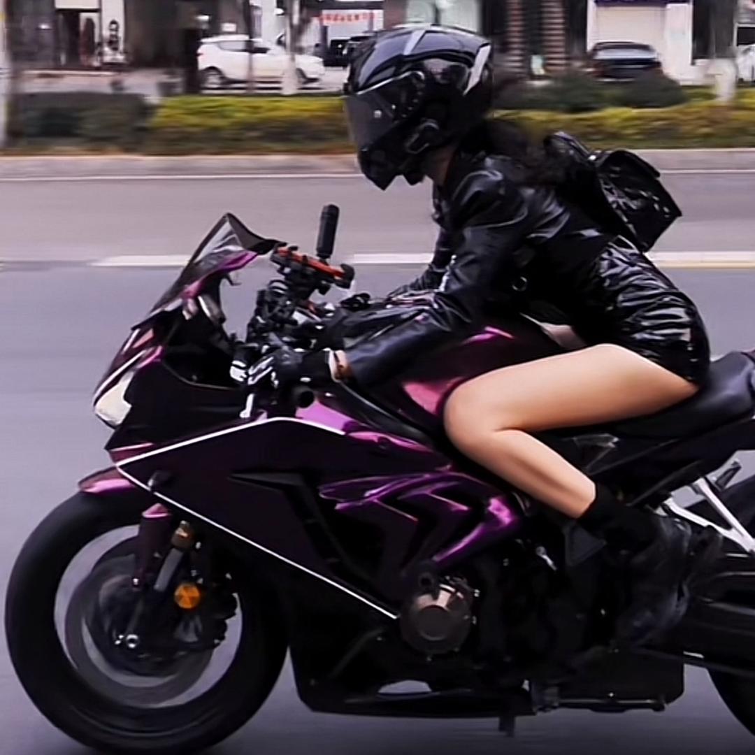 是你的大宝贝呀🖤