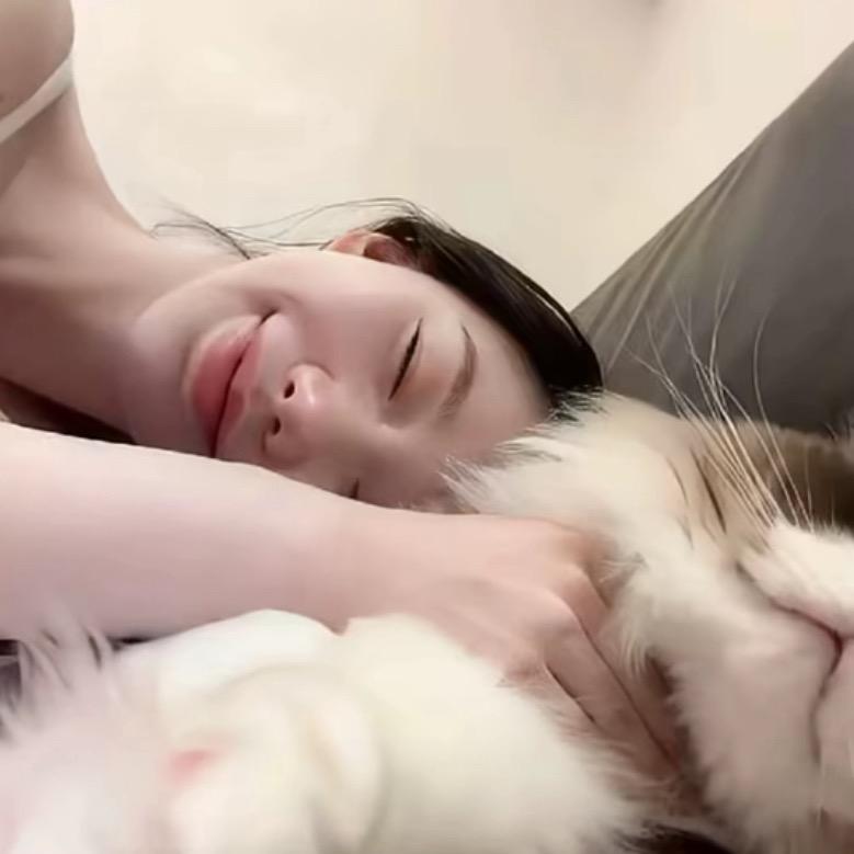 J 慧