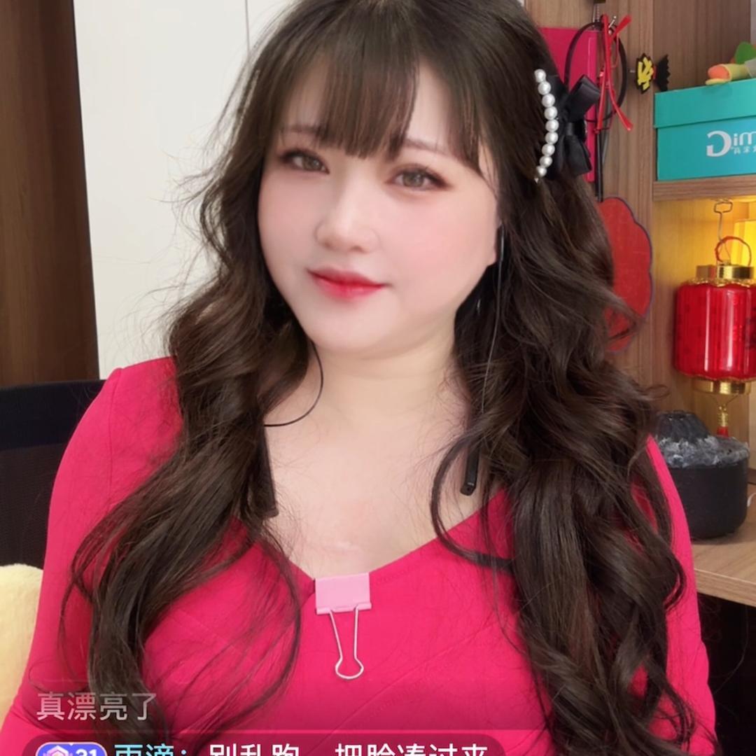 小曼
