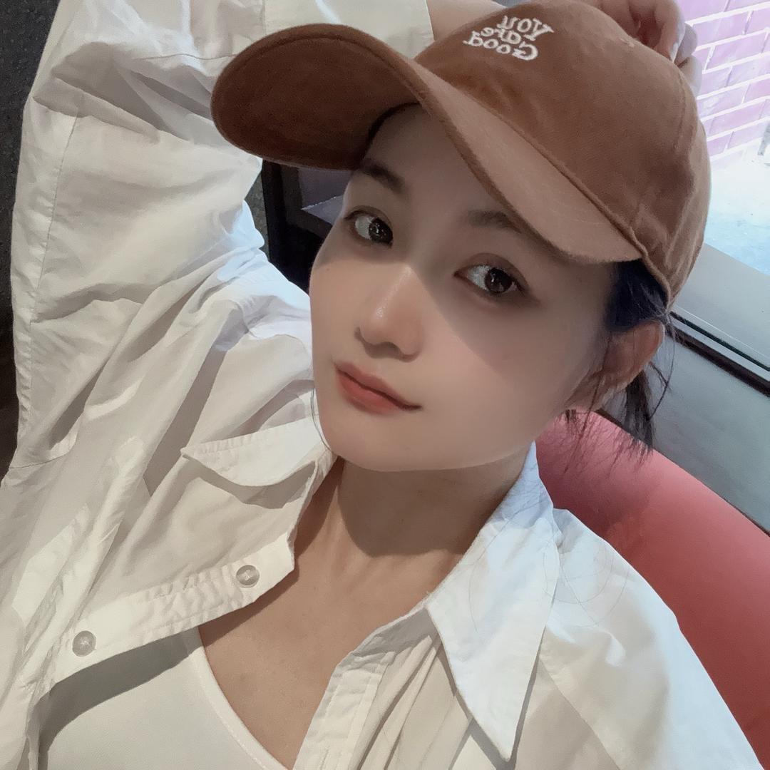 英特尔女装