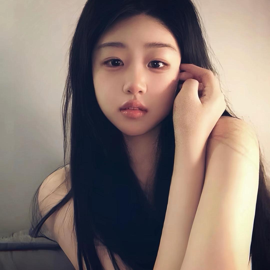娜娜-