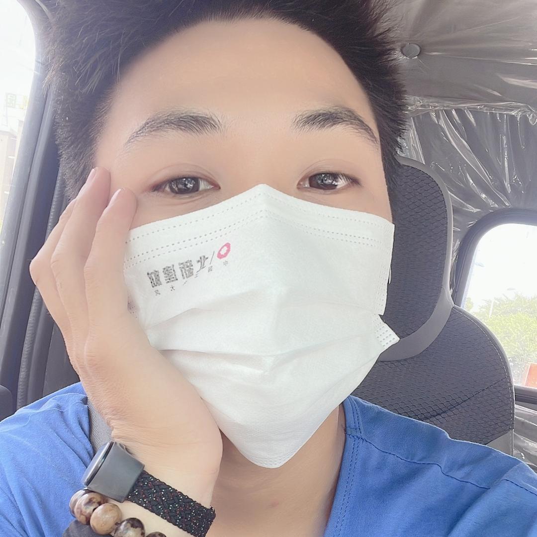 温馨老凯