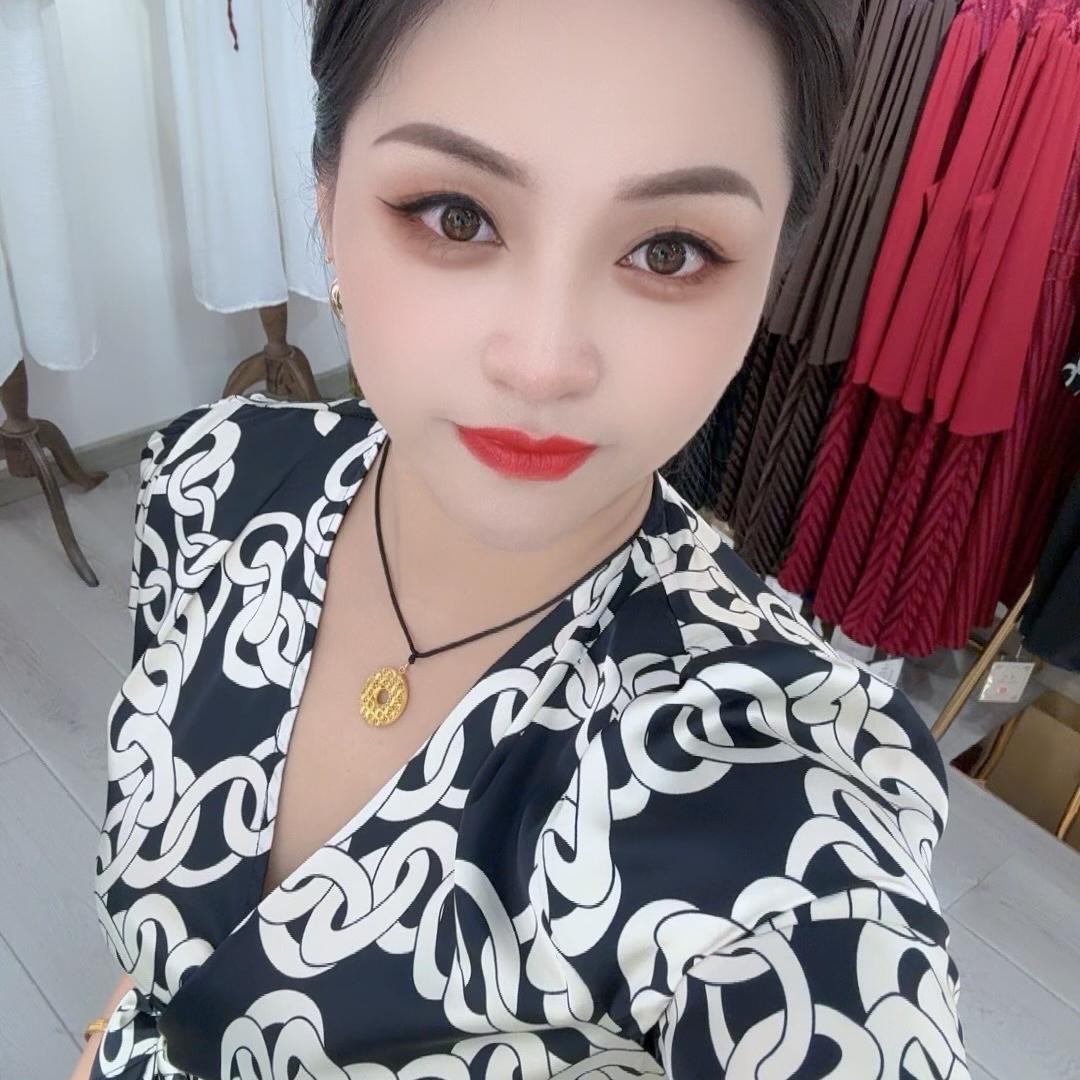 闺觅女装潍坊商品城3楼6区93号