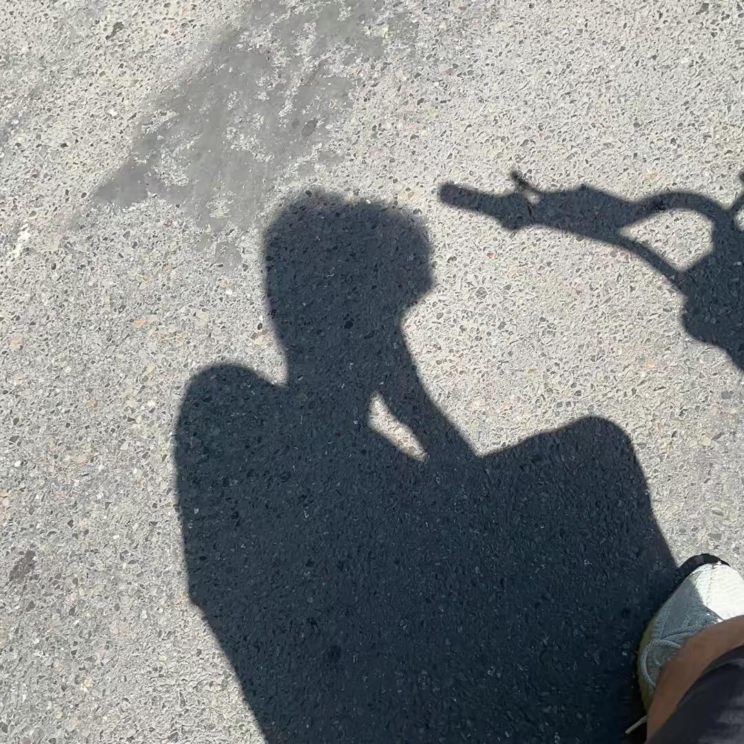 鹏鹏y
