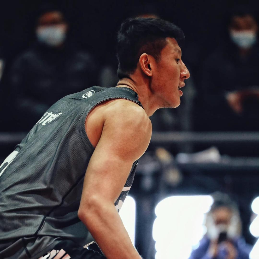 李龙舸