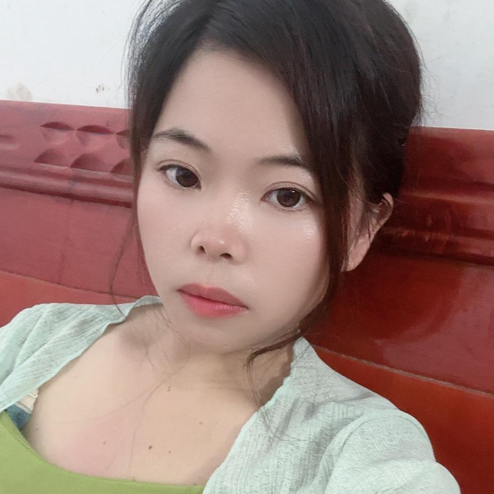 罗小衣 单亲妈妈