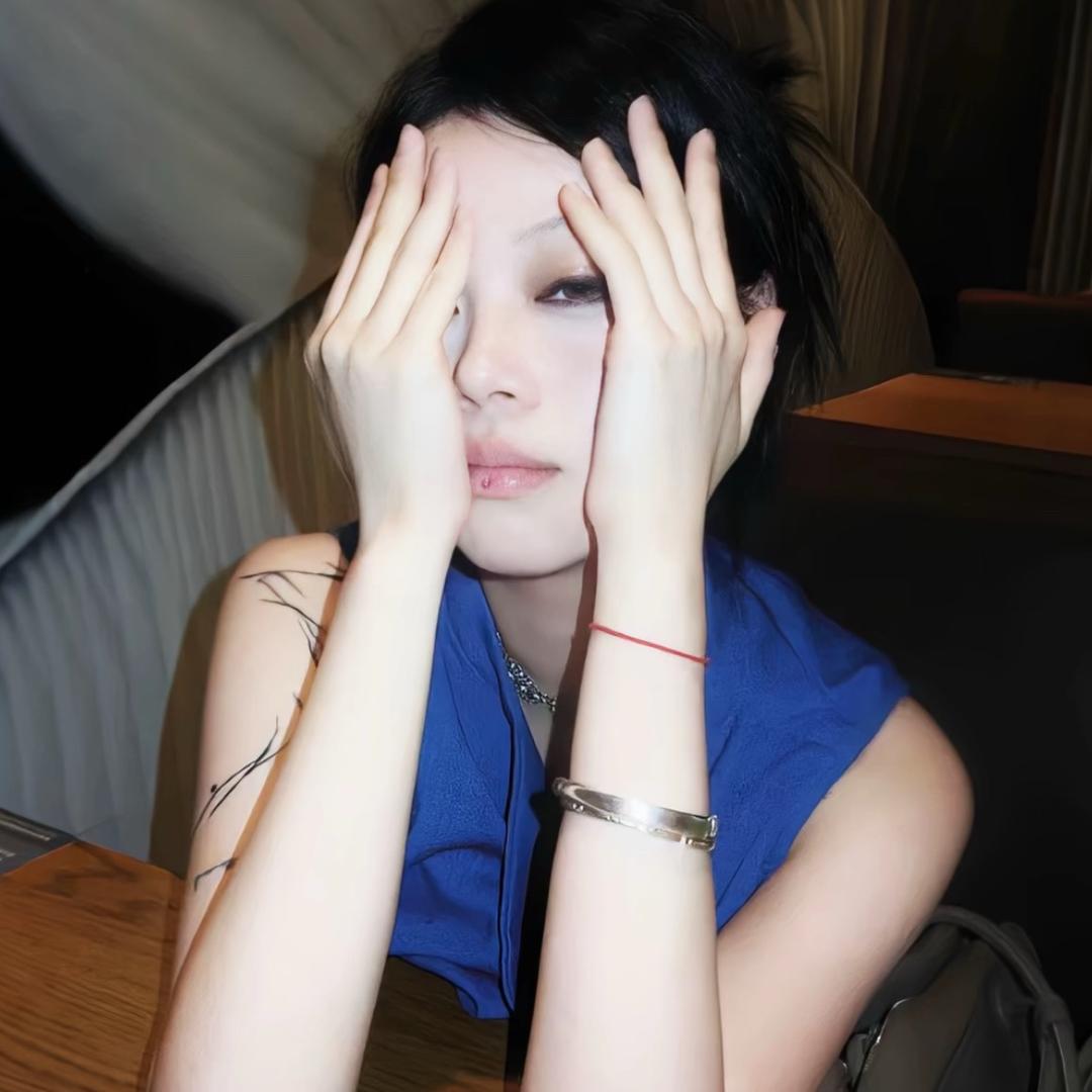 是怀秋i