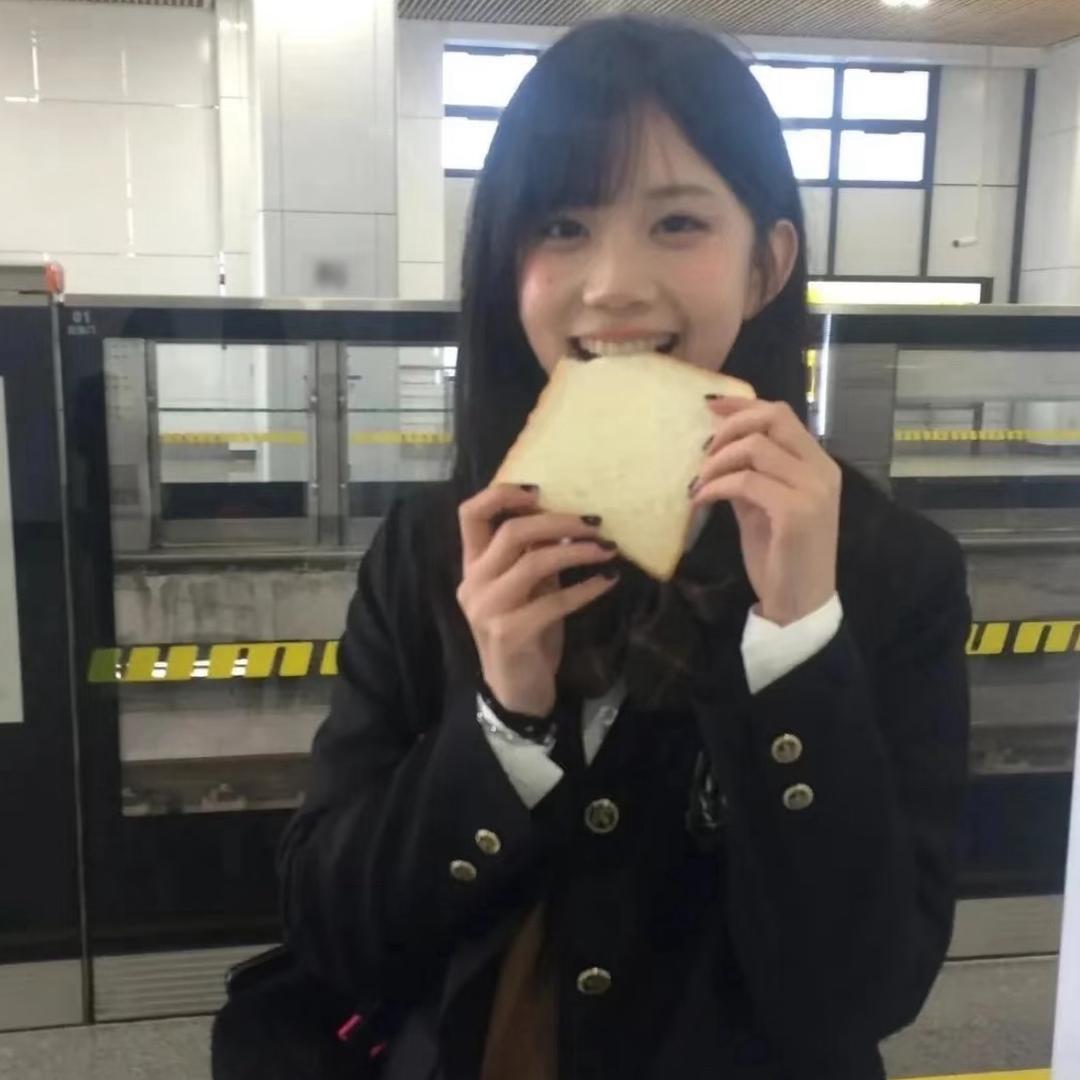 菠萝味的Ni