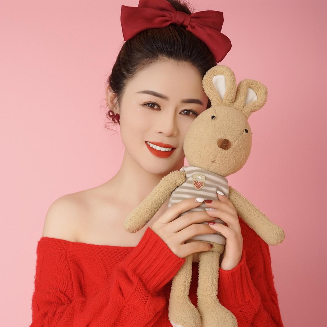 艾米烫染美发沙龙官方号