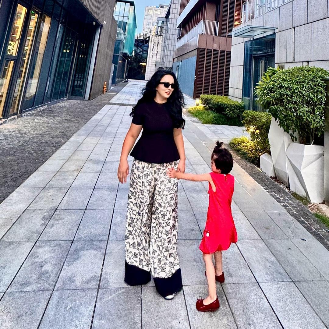 新疆雅莱贝斯商贸有限公司