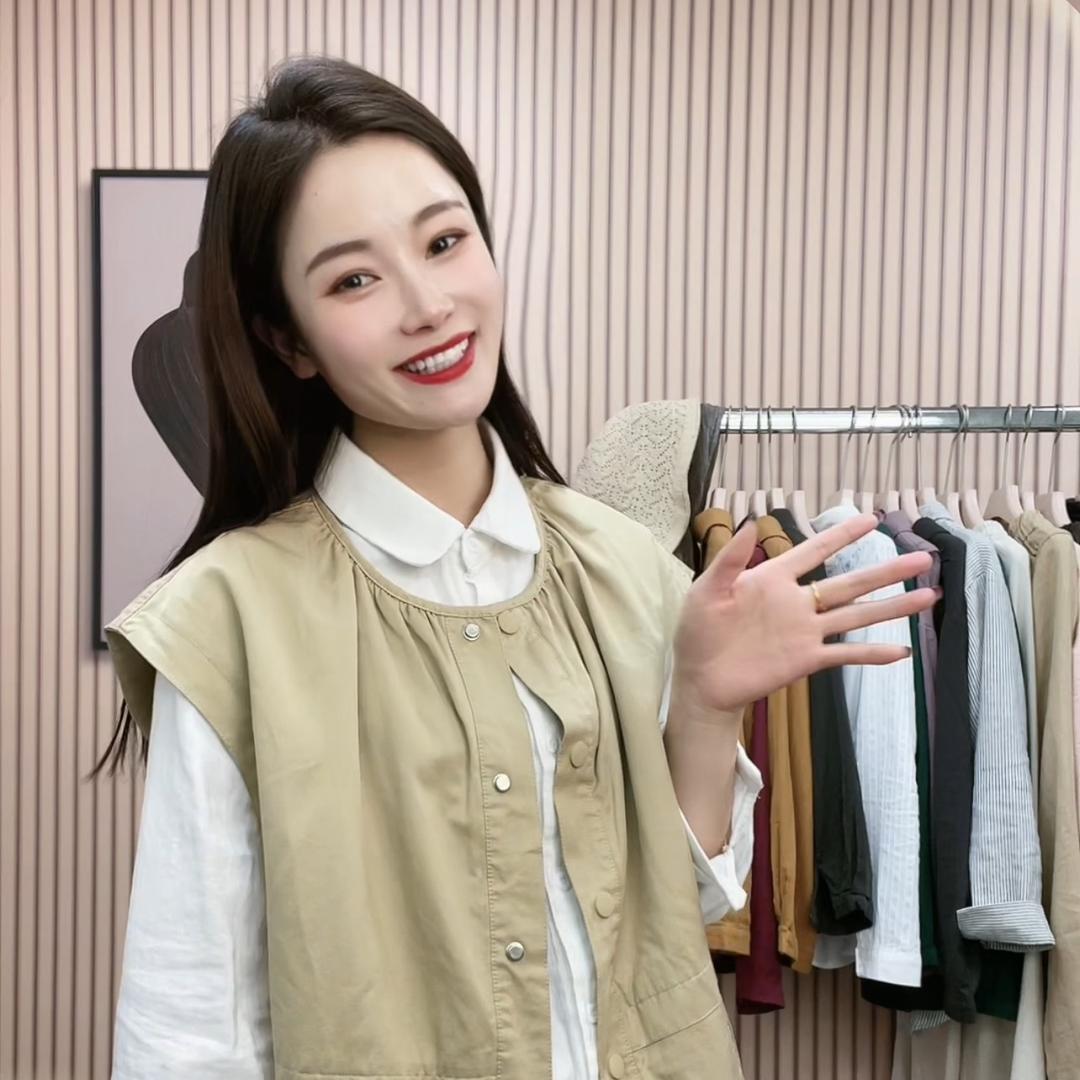 梦梦女装工厂店