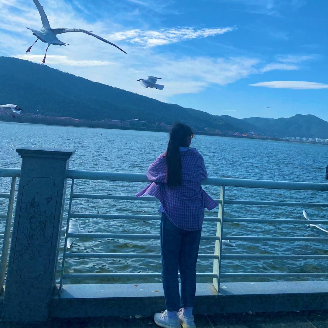 小朱在努力.🦋