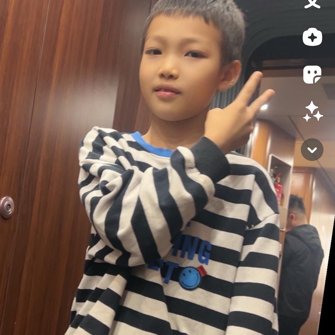 曹德成