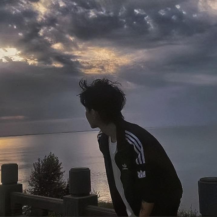 李灿漪EEsixt.