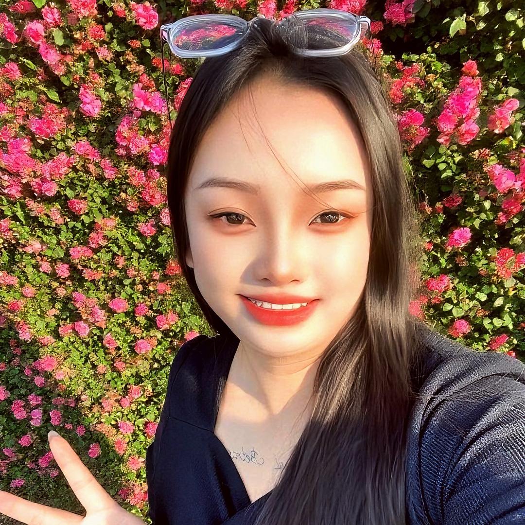 菲菲在努力