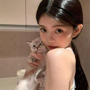 李李小怪兽👾