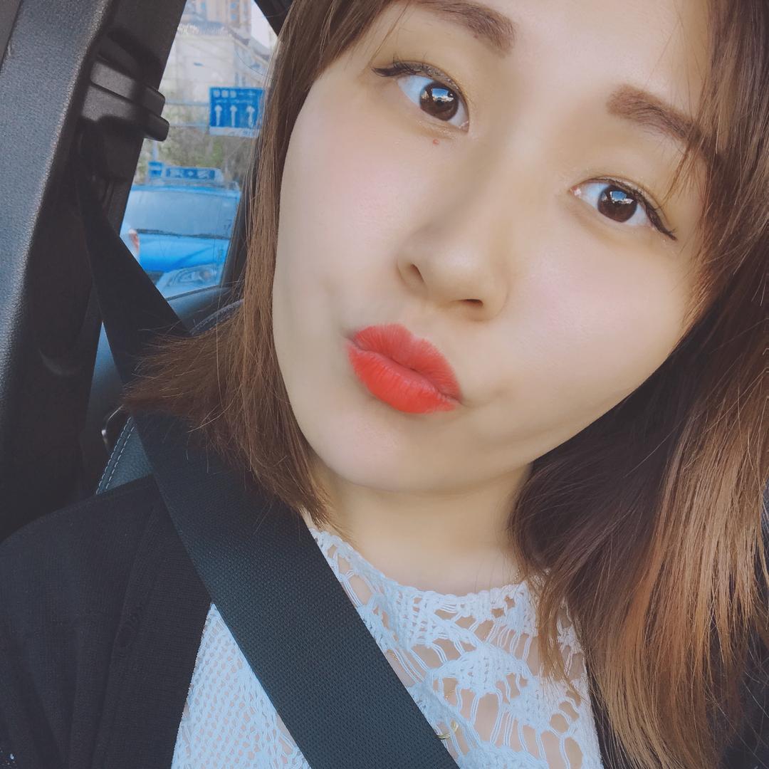 爱吃爱玩的婕慢慢