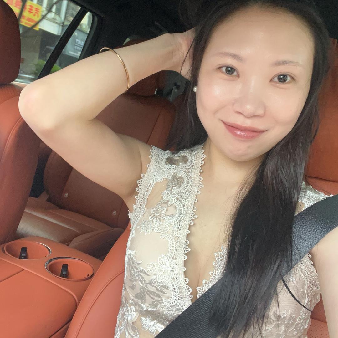 胡瑛瑛（汽车租赁）