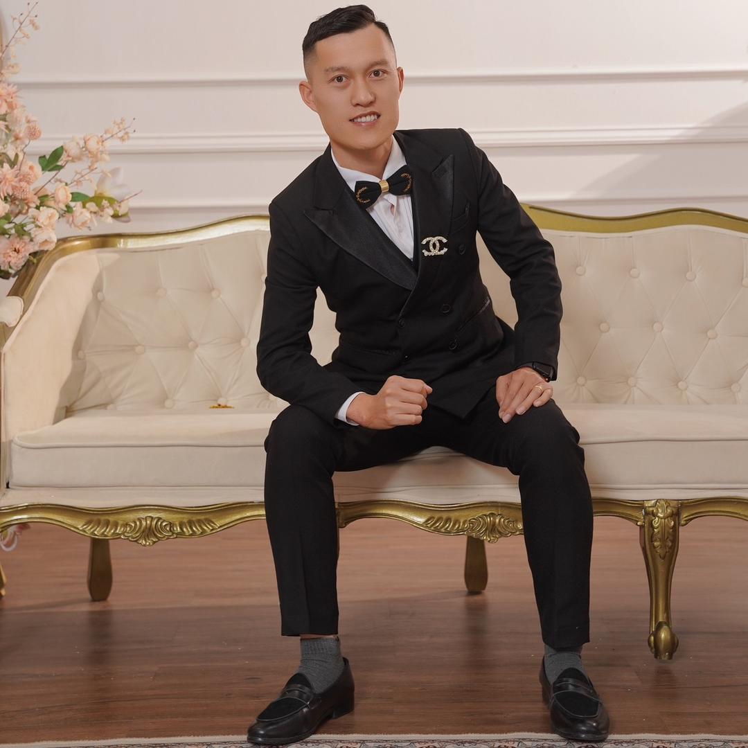 山东小伟在越南