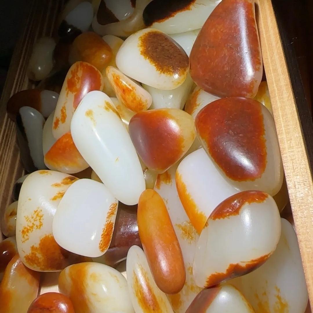 润泽玉石