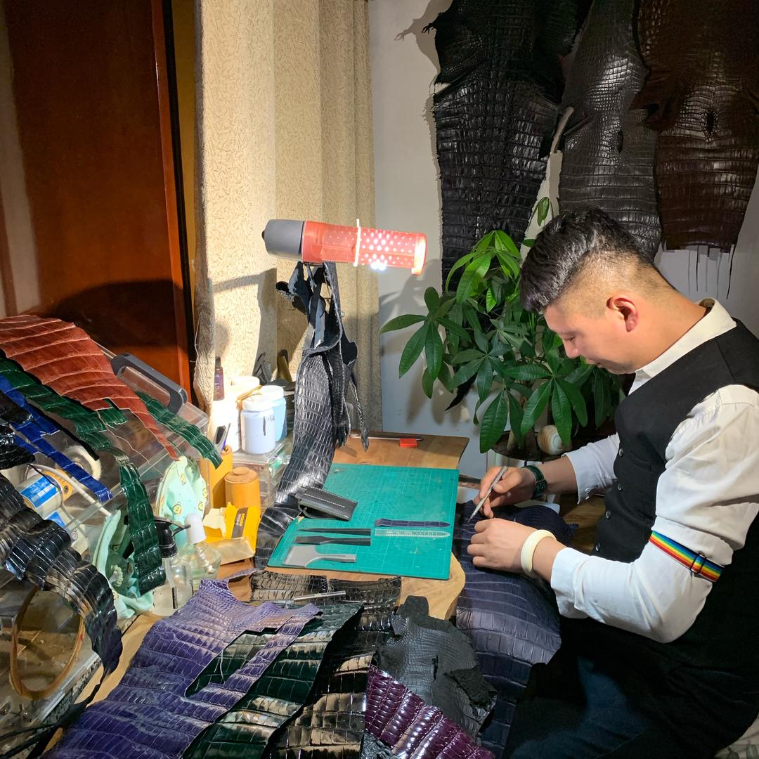 鳄鱼皮手工表带
