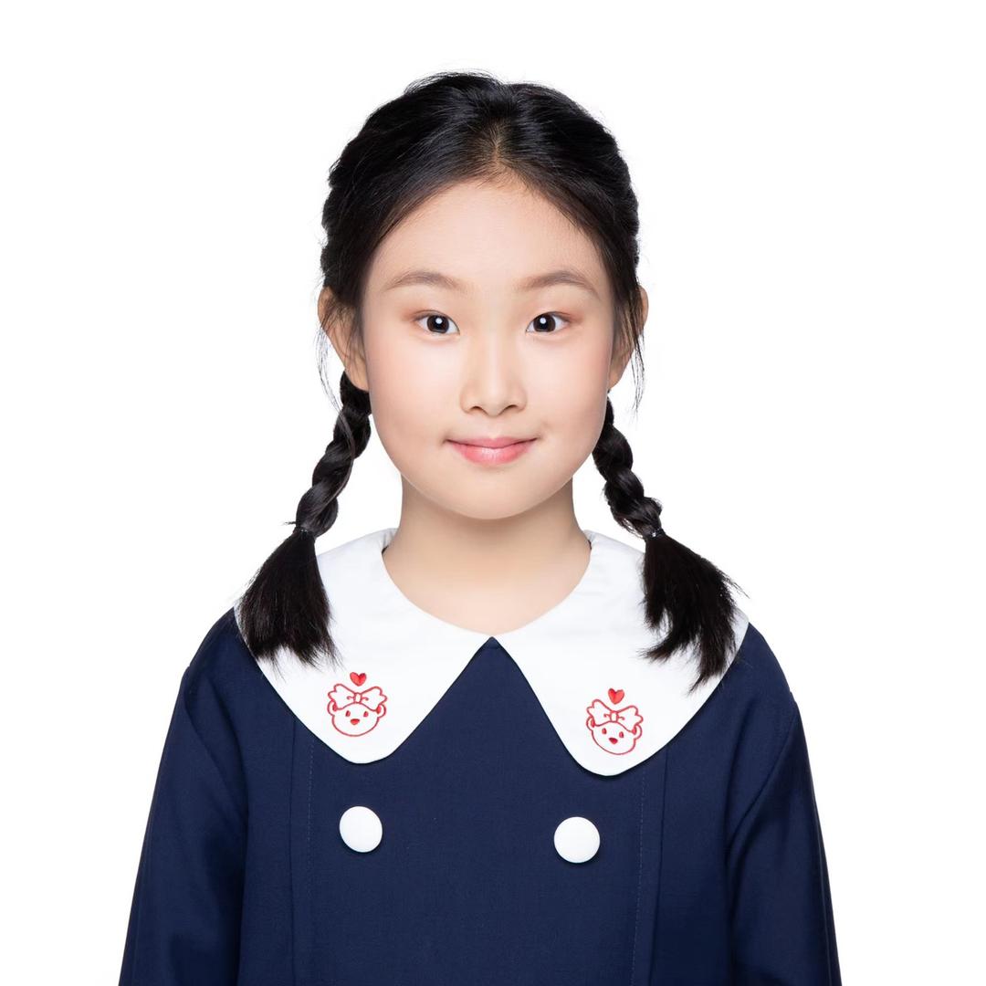 嘻嘻是个小美女