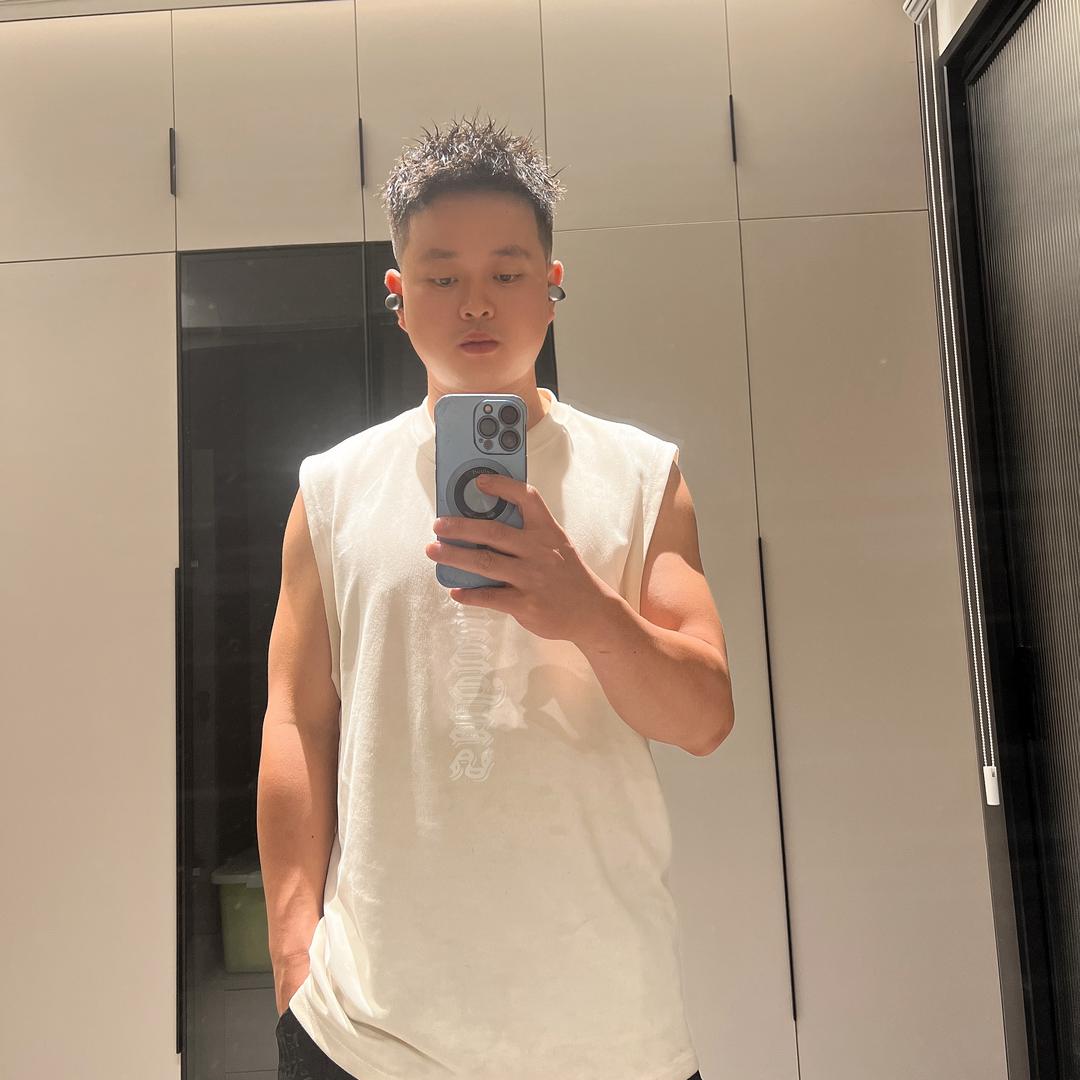 吃不饱的小文哥。