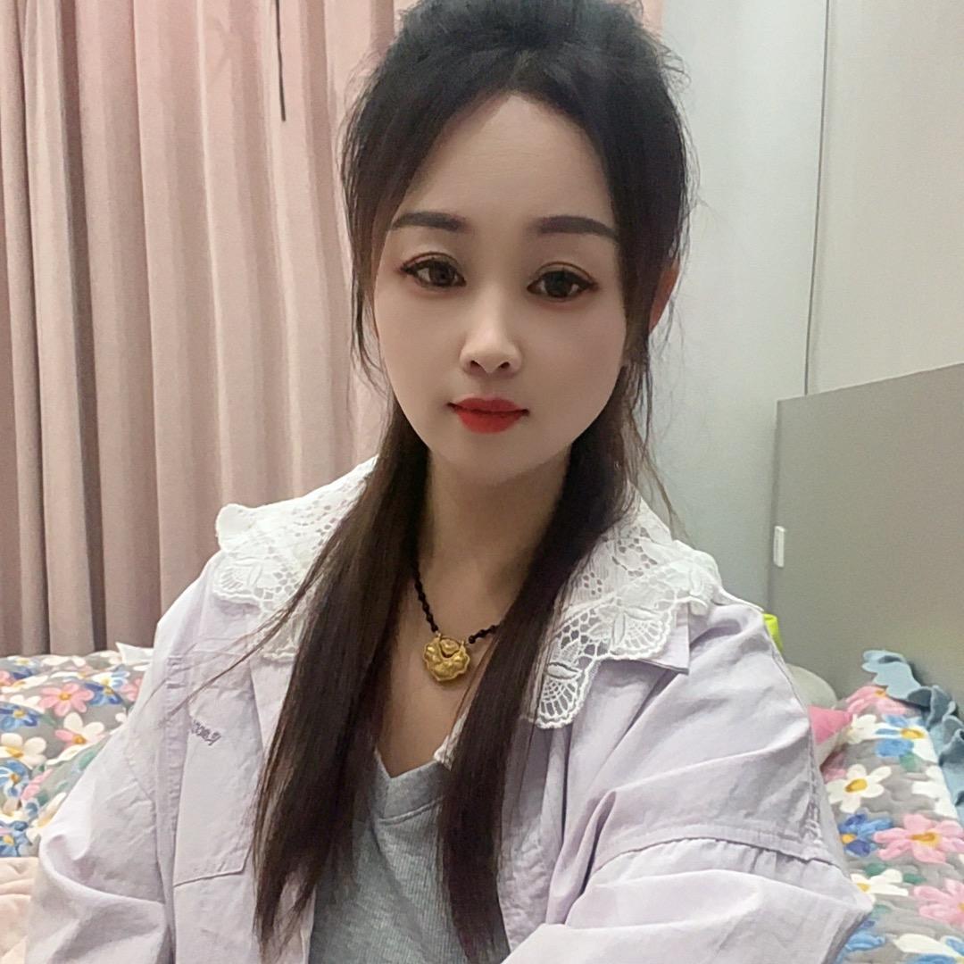贝妮，