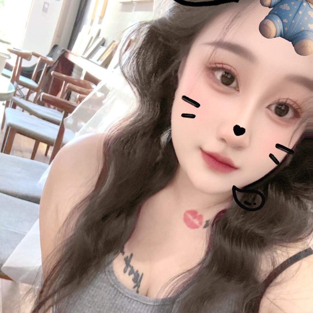 小沈不慌不忙。