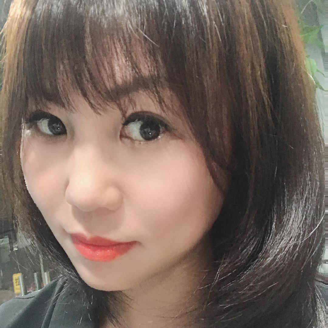 时尚老阿姨