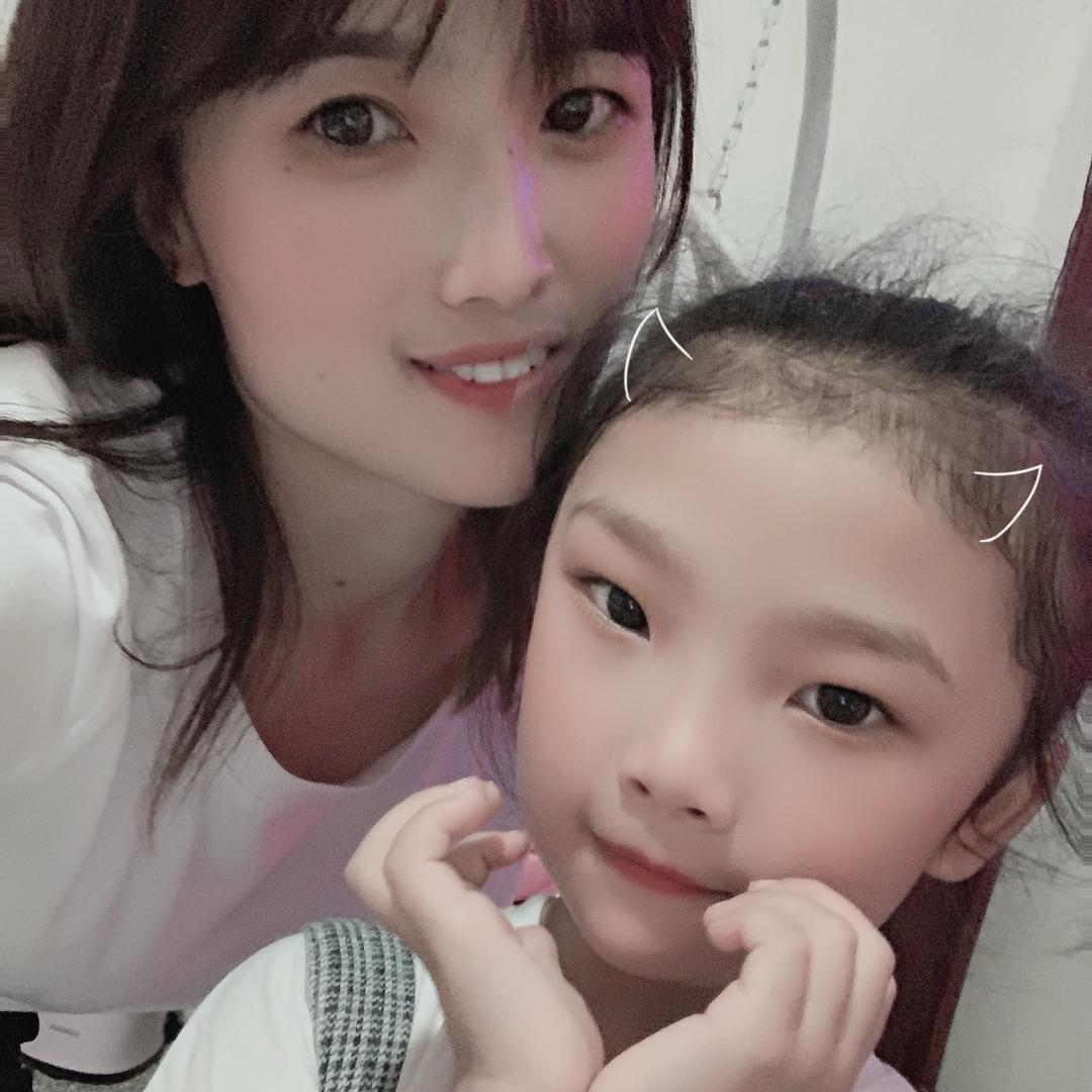 妮儿(   @念父23.1115)