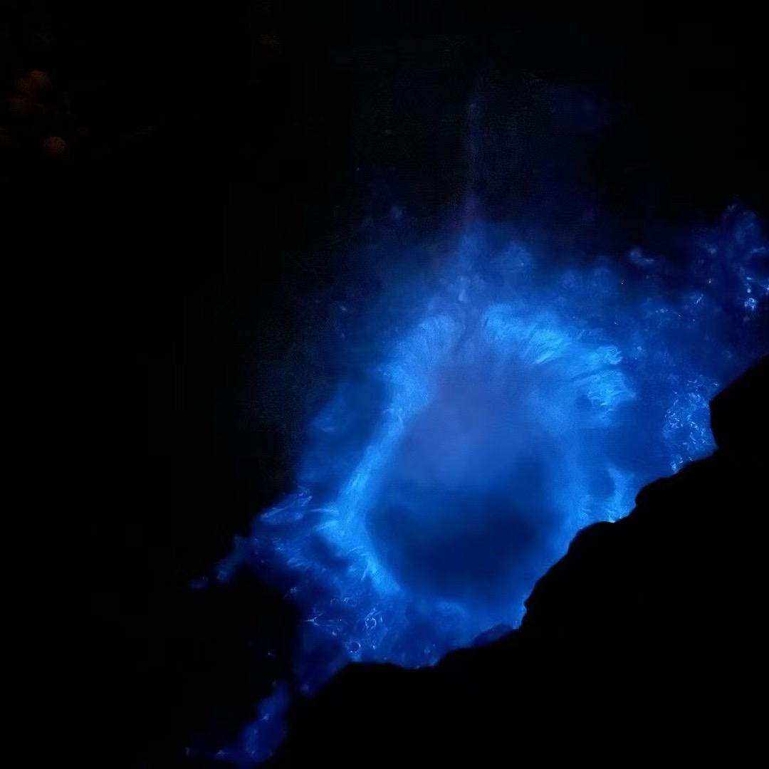蓝眼泪💧和平精英