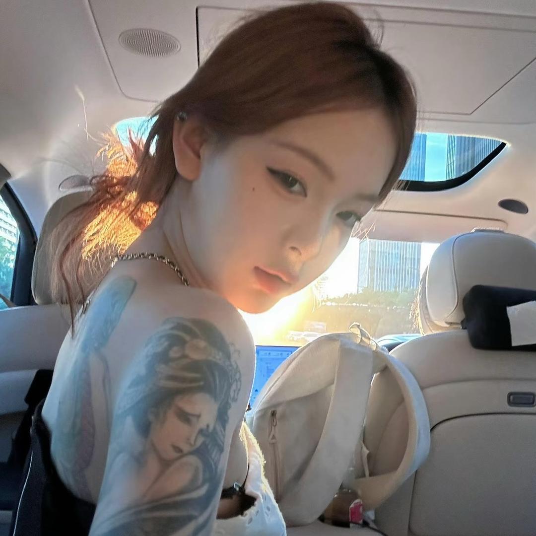 兔兔不白