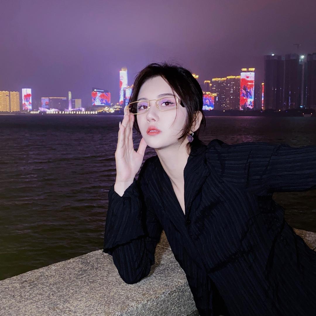 砂纸女孩