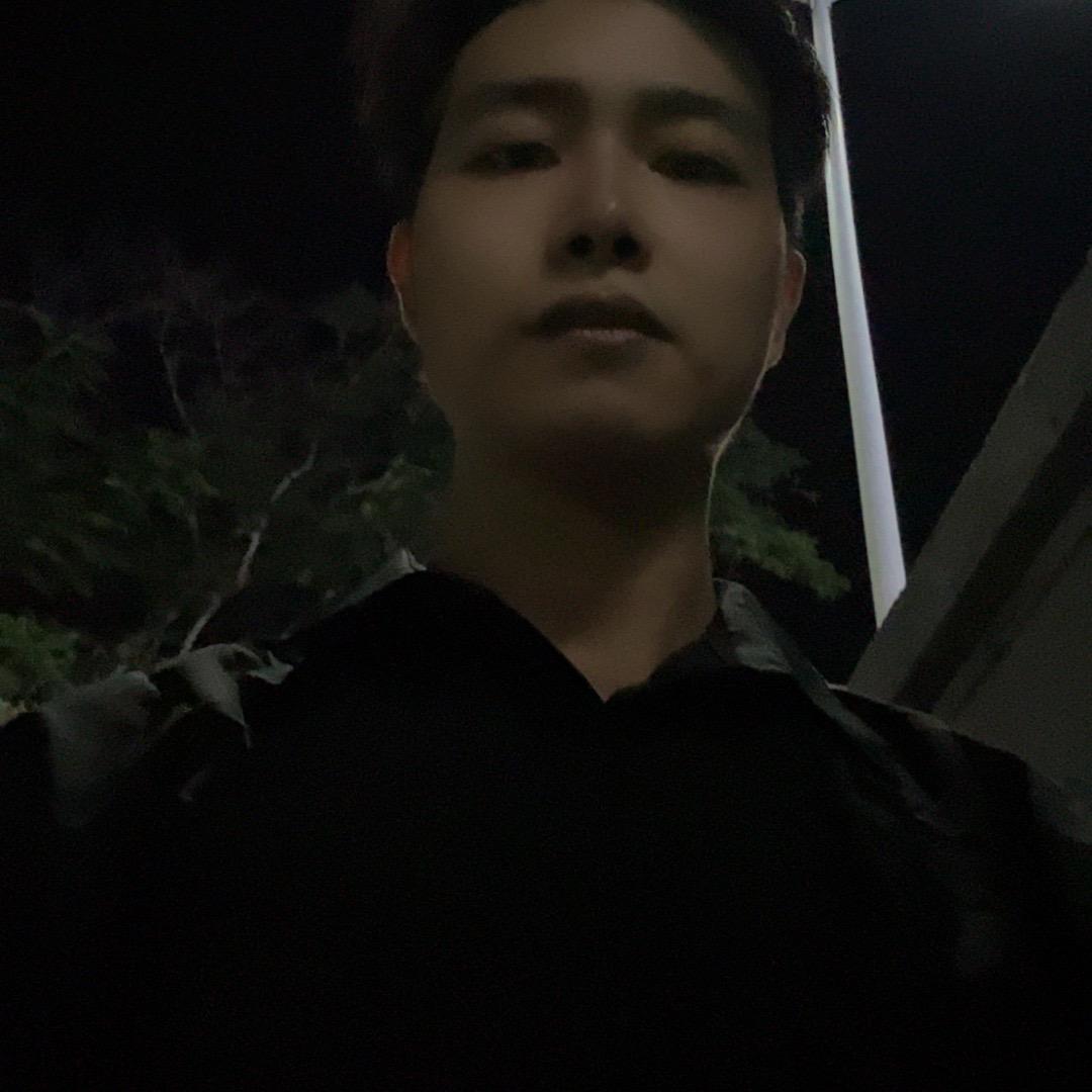 李小军