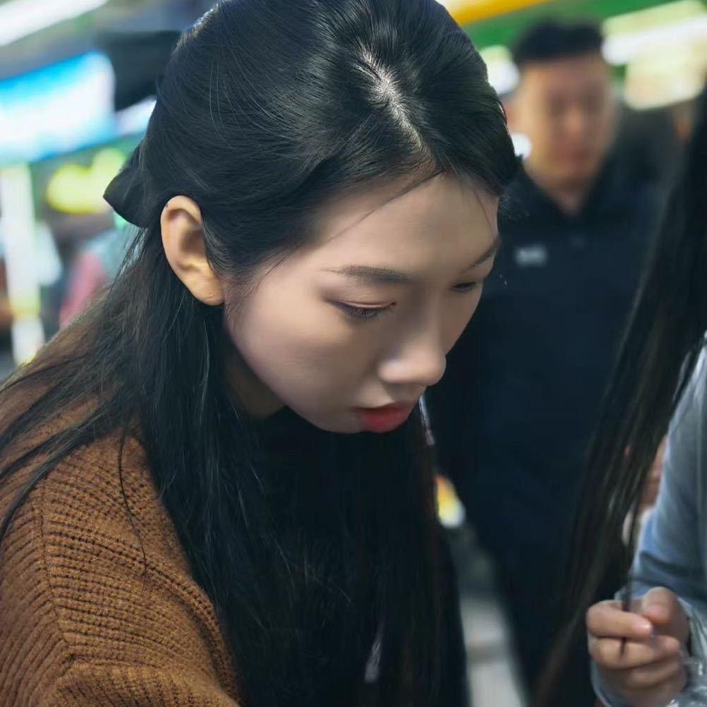 小董的镯儿（董董珠宝）