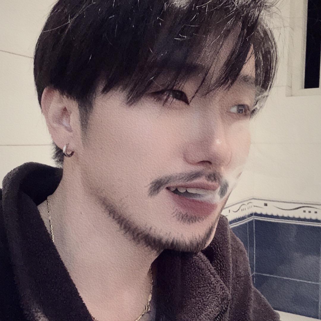 张鑫强⁹²¹⁶