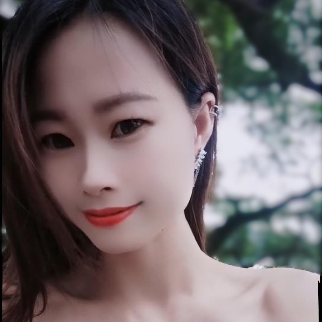 @妞妞🍭