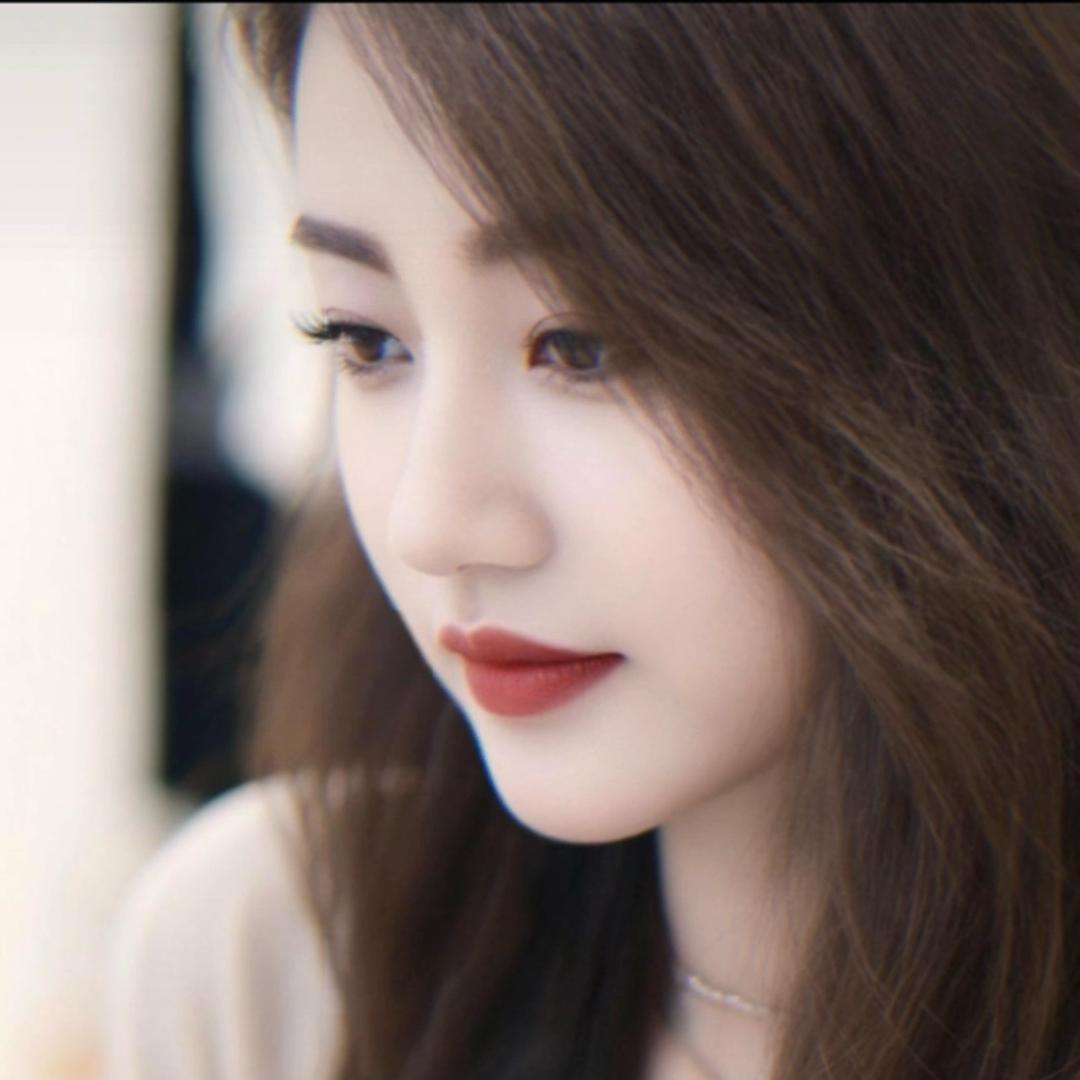 M💋