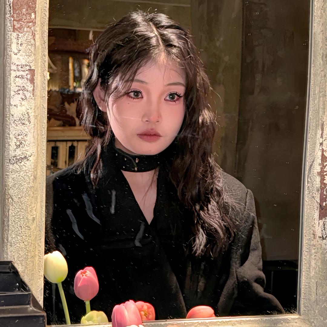 那拉提化妆师小丽