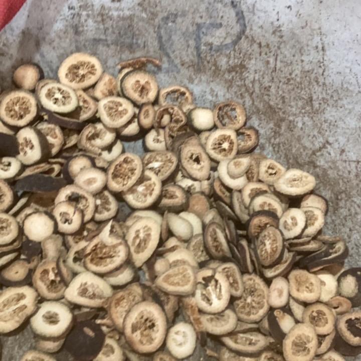 石飞药材