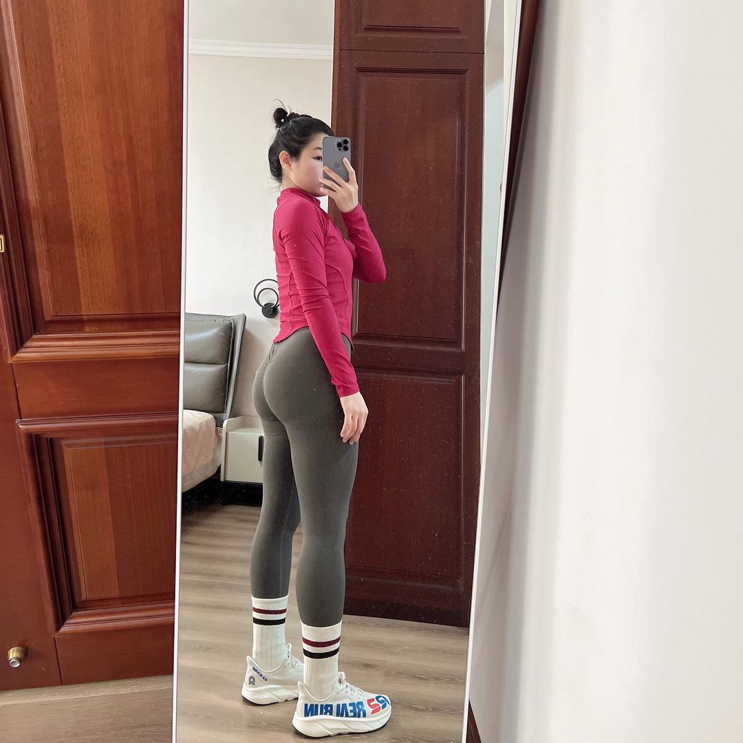 小土豆爱练臀🥰