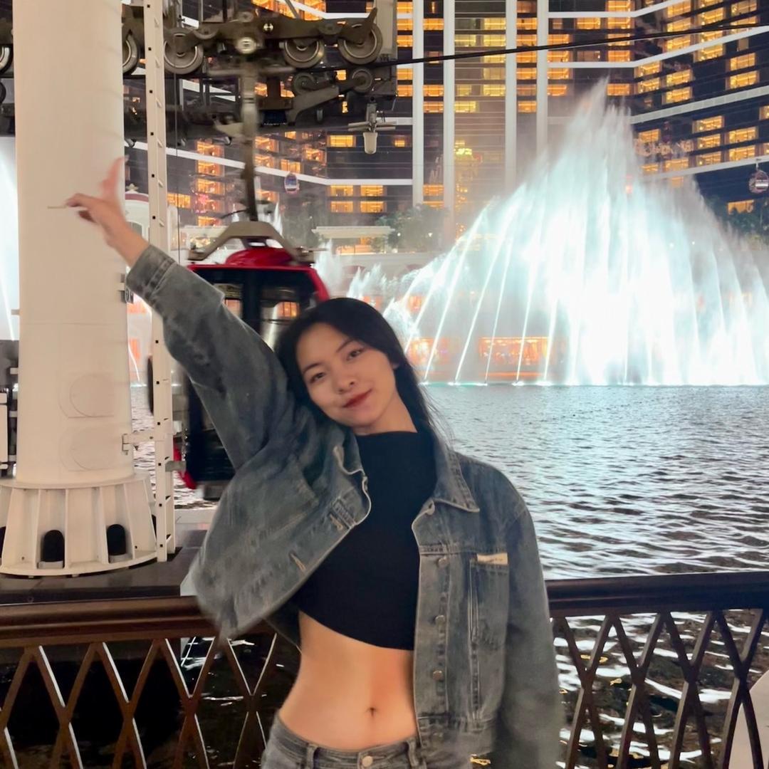 阿彩益儿💕