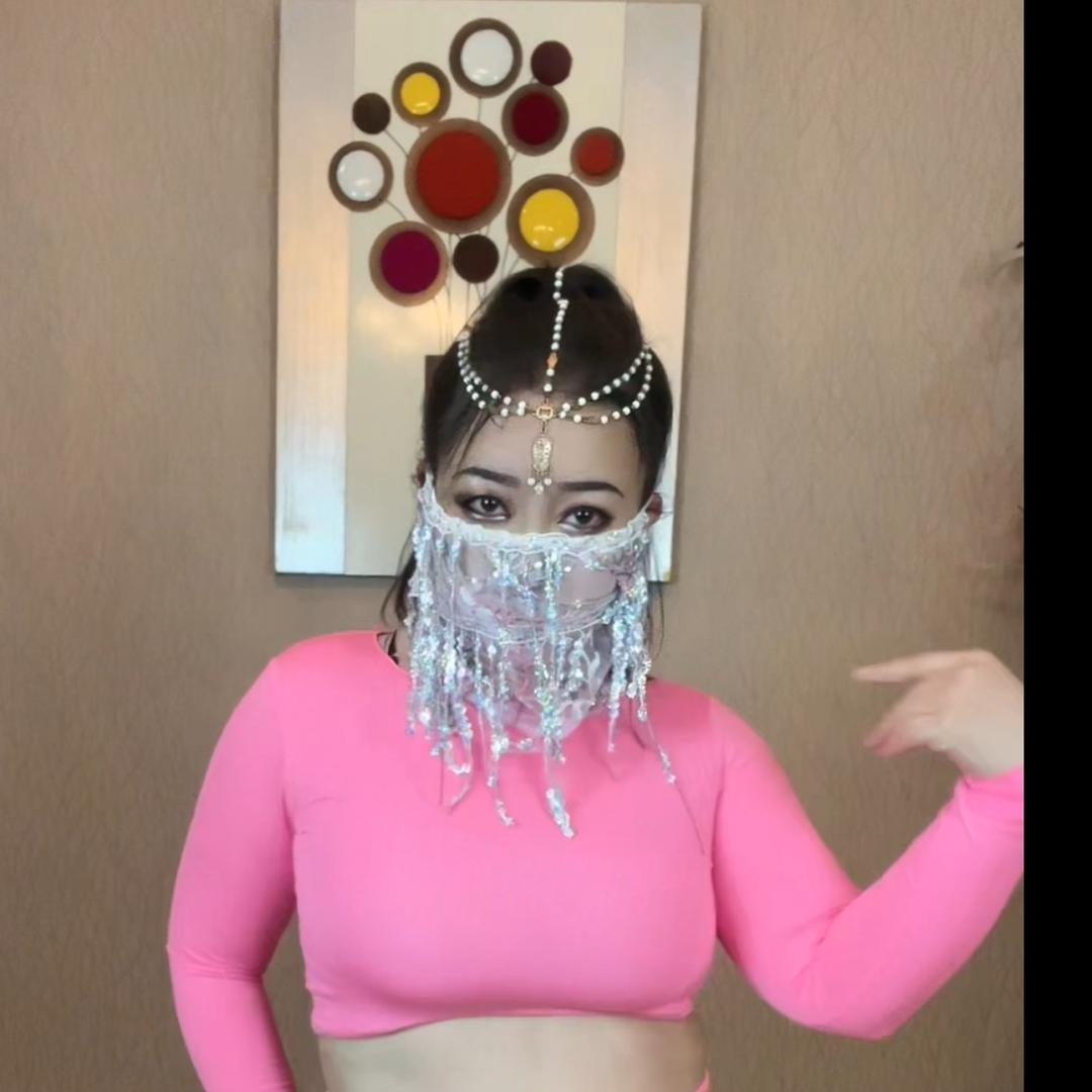 每 文（肚皮舞有氧形体减脂塑形中）