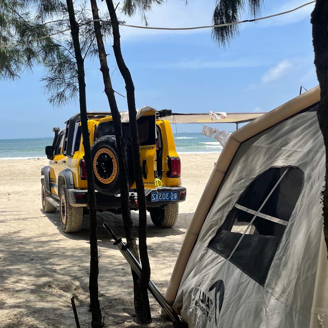 无名沙滩🏖️玩露营的大眼🏄🏻‍♂️