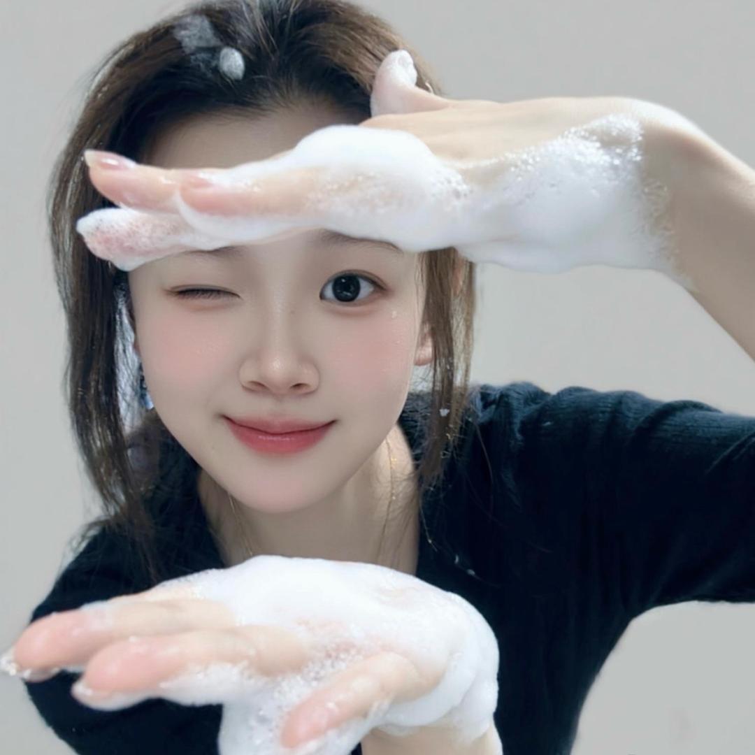 妍妍哈哈哈